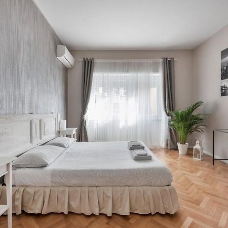 Regina Luxury Flat Apartment Рим Екстериор снимка