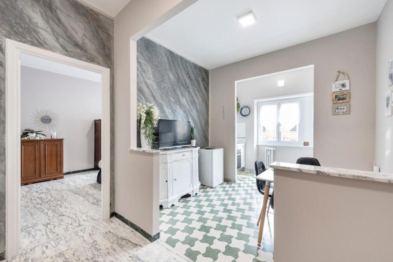 Regina Luxury Flat Apartment Рим Екстериор снимка