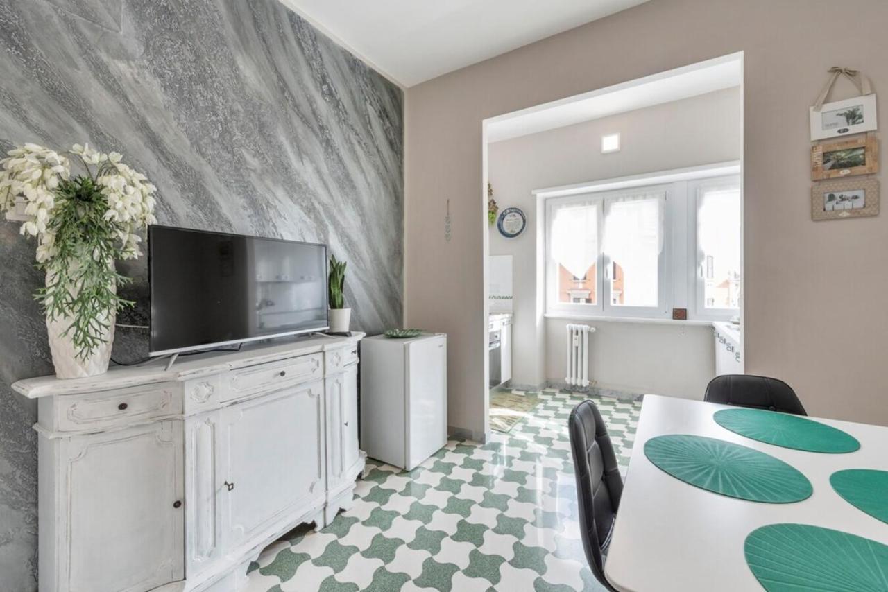 Regina Luxury Flat Apartment Рим Екстериор снимка